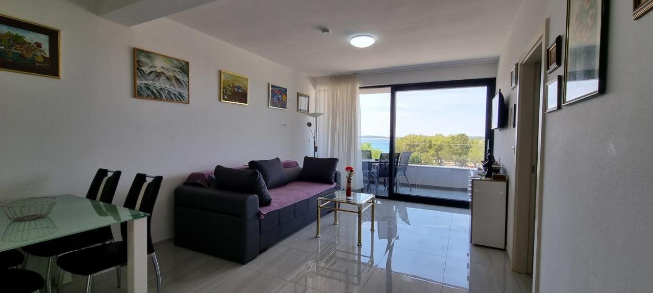 Apartment Belvedere Sea View ميدولين المظهر الخارجي الصورة